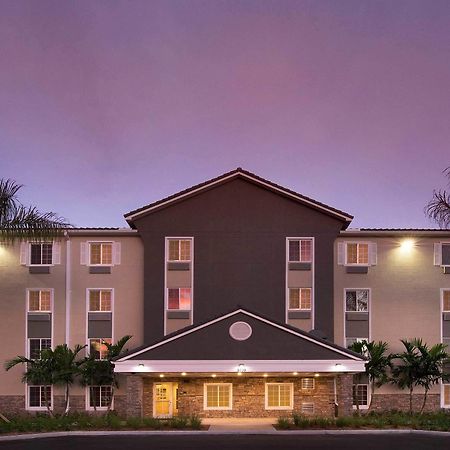 Extended Stay America Select Suites - Fort Lauderdale - Airport - West ภายนอก รูปภาพ