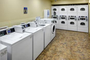 Extended Stay America Select Suites - Fort Lauderdale - Airport - West ภายนอก รูปภาพ